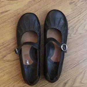 Born Mary Jane Flats